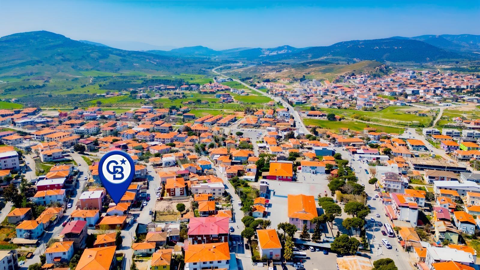 Foça Kazım Dirik Mah. Merkezi Konumda Satılık 1+1 Daire - Görsel 12