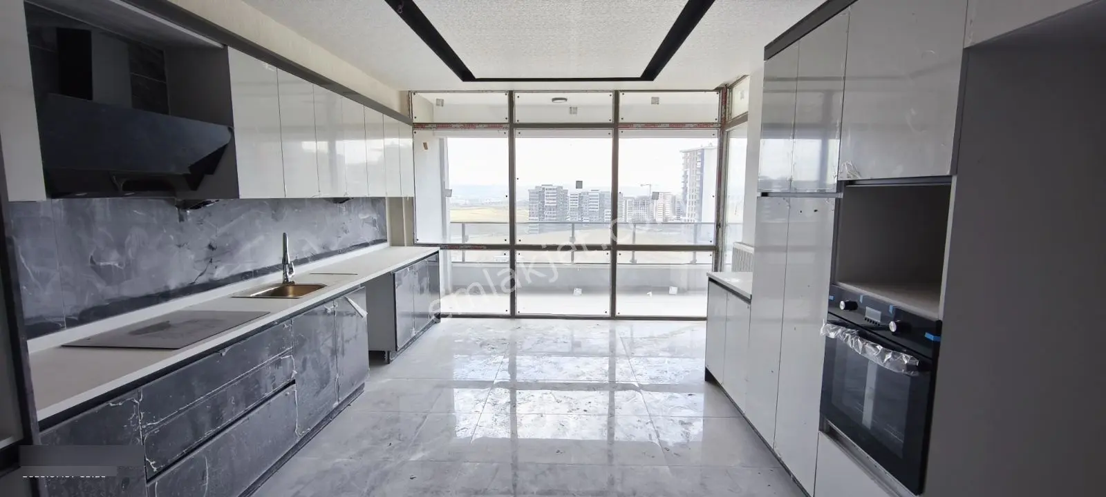 Kapalı Otopark,çift Asansör,depo, İskan, Panoramik Manzara,4+1