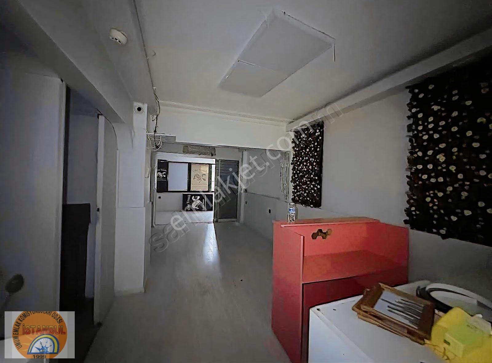 Bakırköy Merkezde Kiralık İş Yeri Yüksek Giriş - Görsel 18