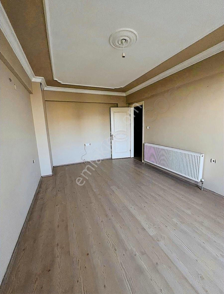 Emrah Emlaktan Atatürk Mahallesinde Kiralık Daire - Görsel 12