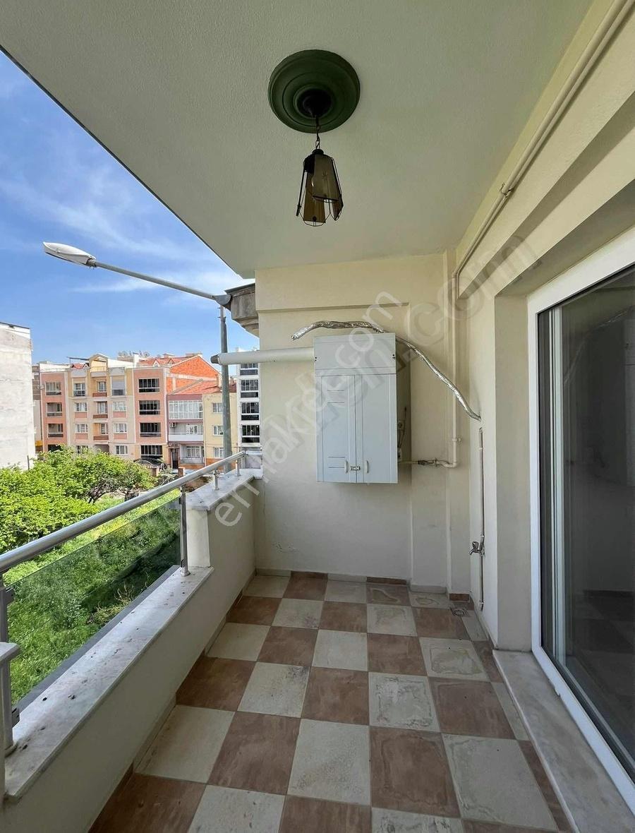 Emrah Emlaktan Atatürk Mahallesinde Kiralık Daire - Görsel 18