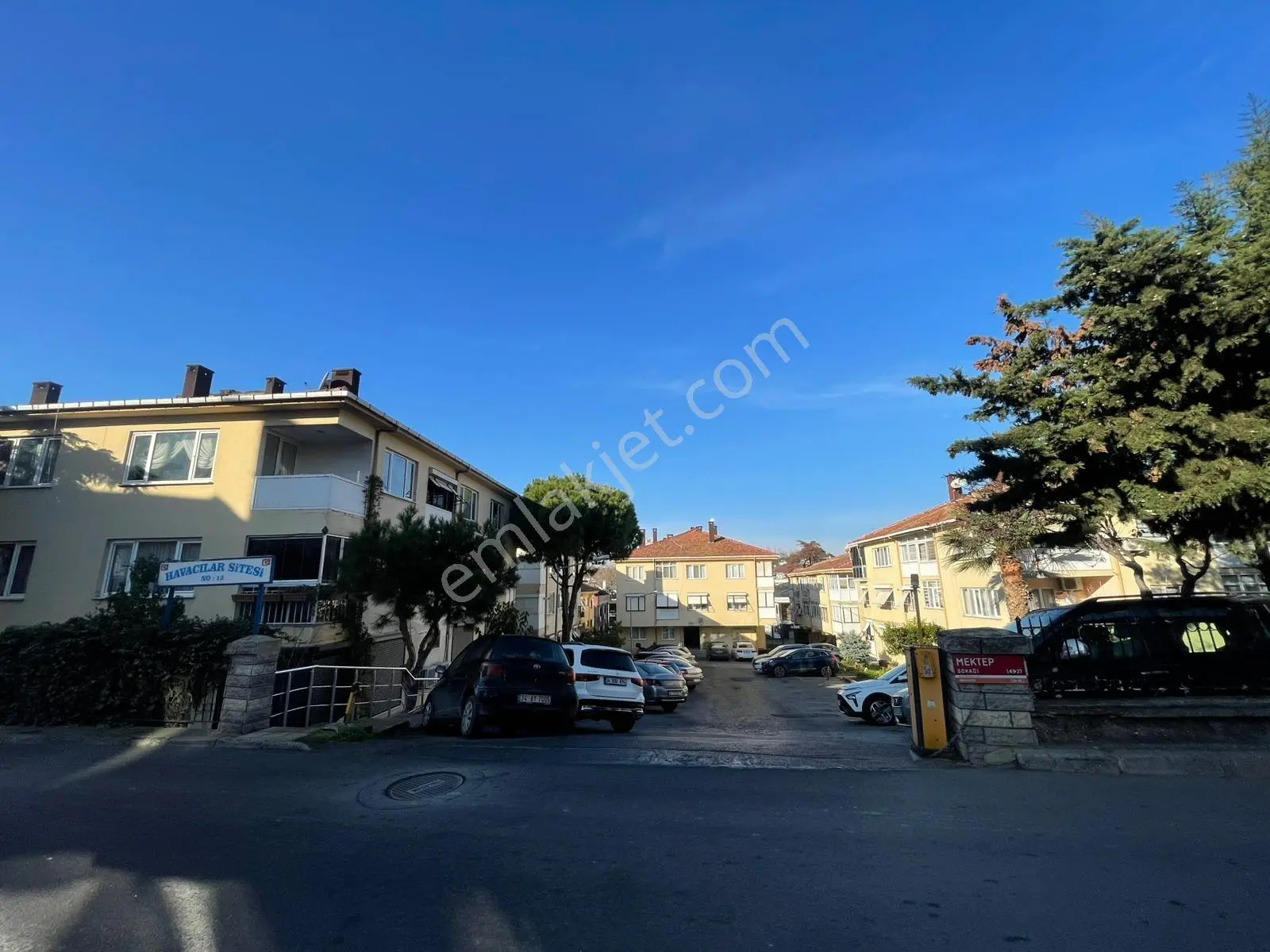 Florya'da Dönüşüm Aşamasında Site İçerisinde Düz Giriş Kat 2+1 - Görsel 2