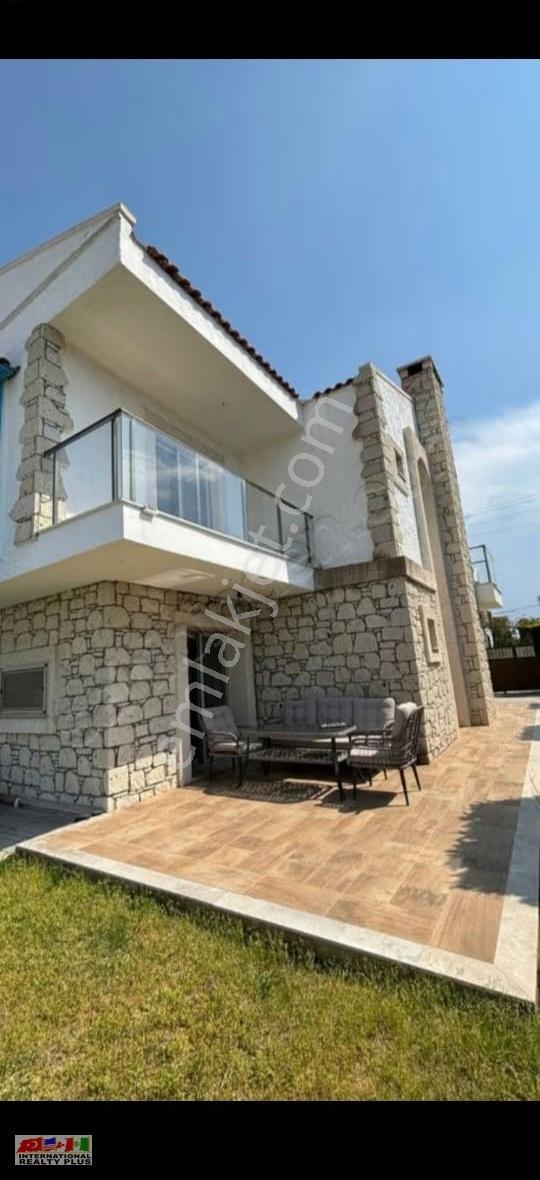 Çeşme Şifne De Sezonlık Kiralık Müstakil Villa - Görsel 13