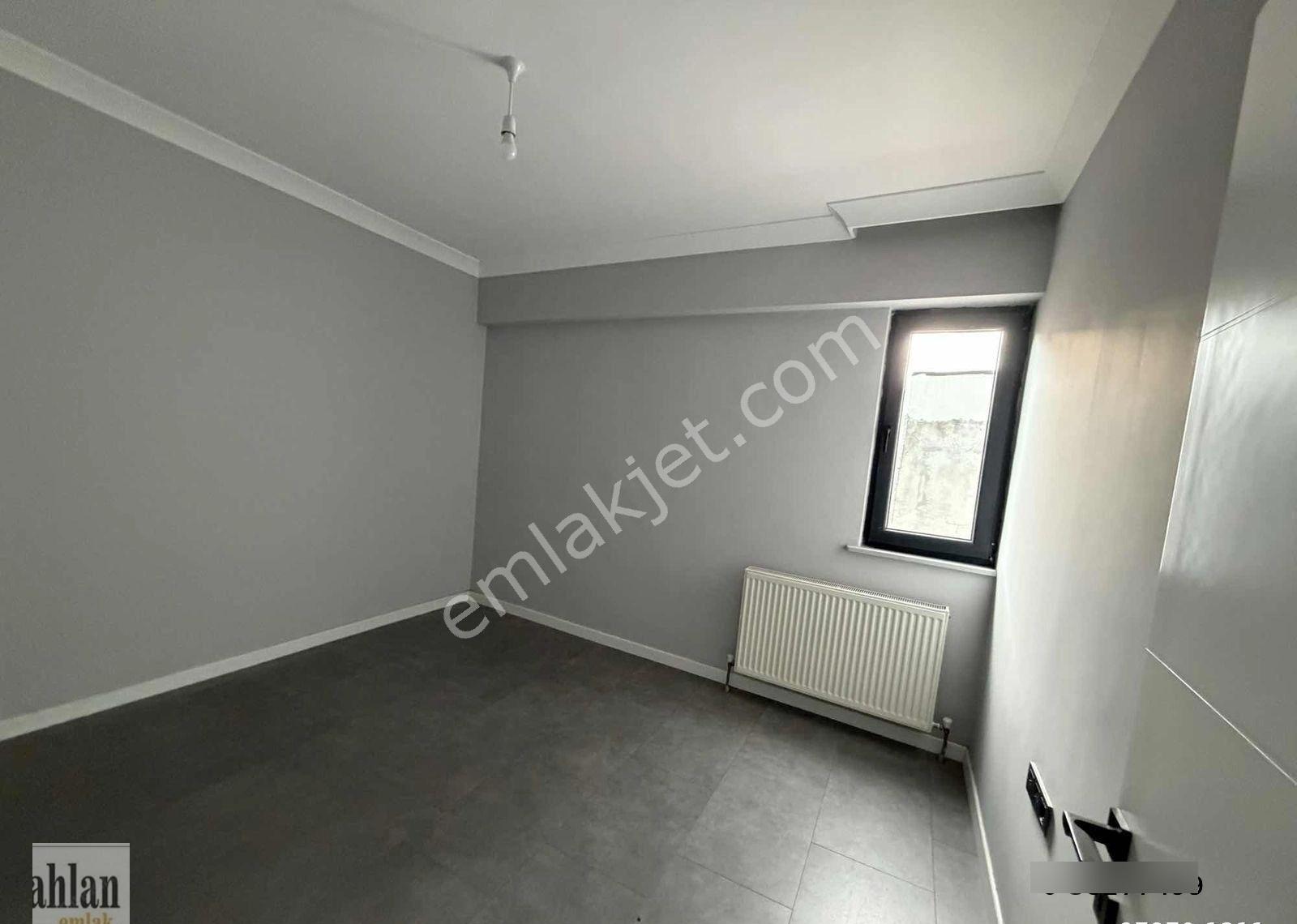 Şahlan Emlaktan Kiralık Çarşıda Arakat Daire - Görsel 11