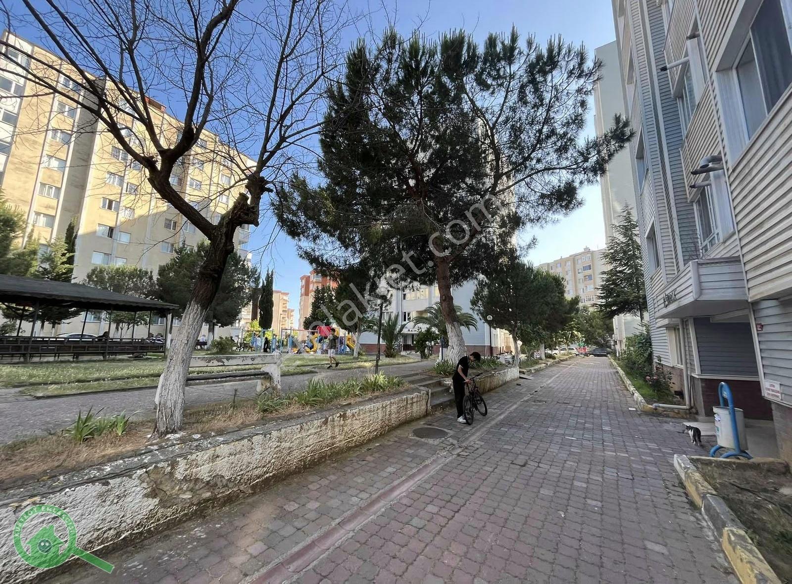 Pendik Yenişehir'de Çağdaşkent Sitesinde Satılık Daire - Görsel 26