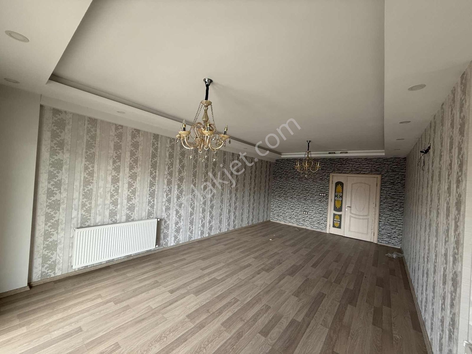 Çırağan Gayrimenkul'den Diyarbakır Yolu Üzeri Satılık 4+1 Daire - Görsel 4