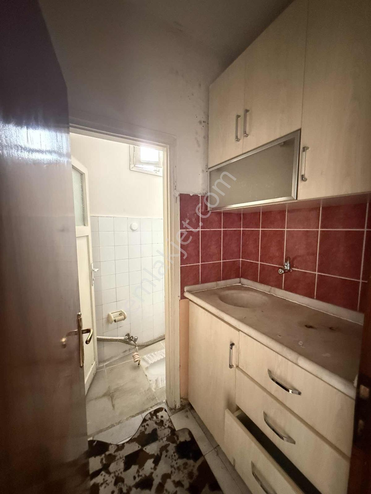 Acil Çarşıda Asansörlü-gündoğdu İskender Üstü 2+1 Ofis Daire - Görsel 21