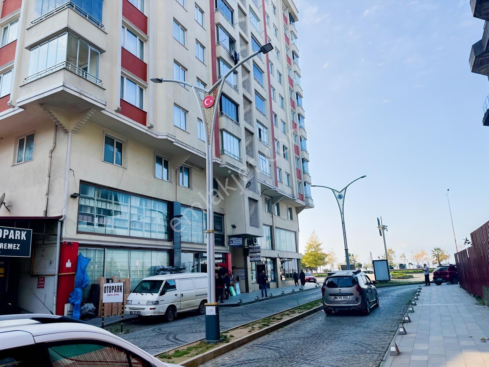 Of Merkezde Site İçerisinde Satılık Geniş 3+1 Daire - Görsel 11