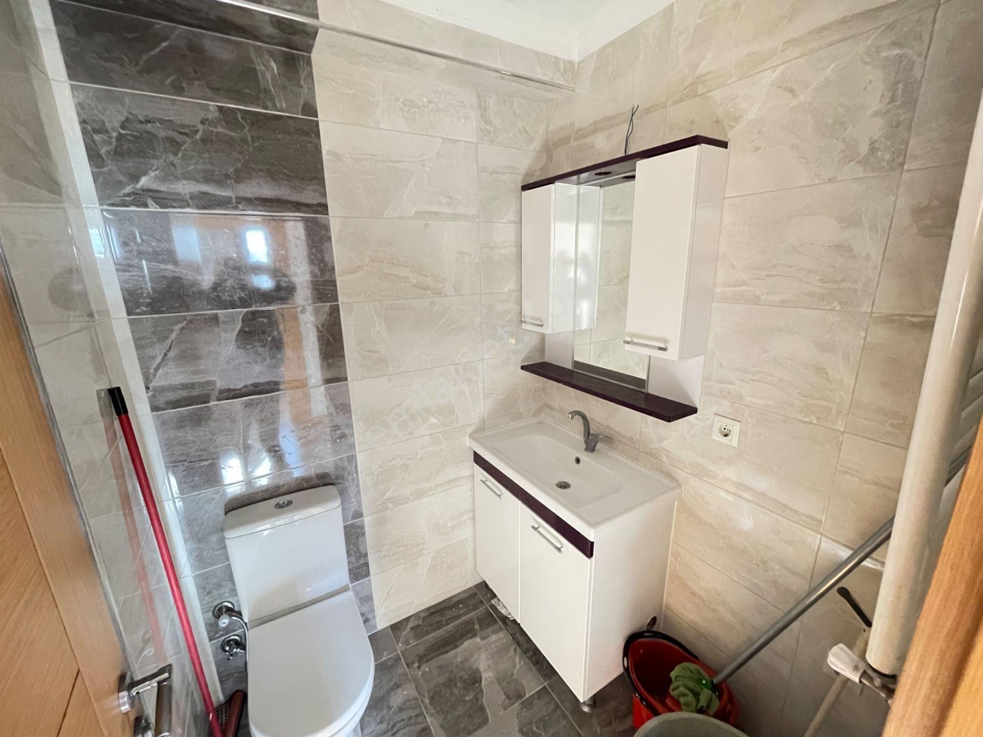 Ataşehir İnönü'de, Adalar Manzaralı Faturalar Dahil 2+1 Eşyasız Daire - Görsel 21