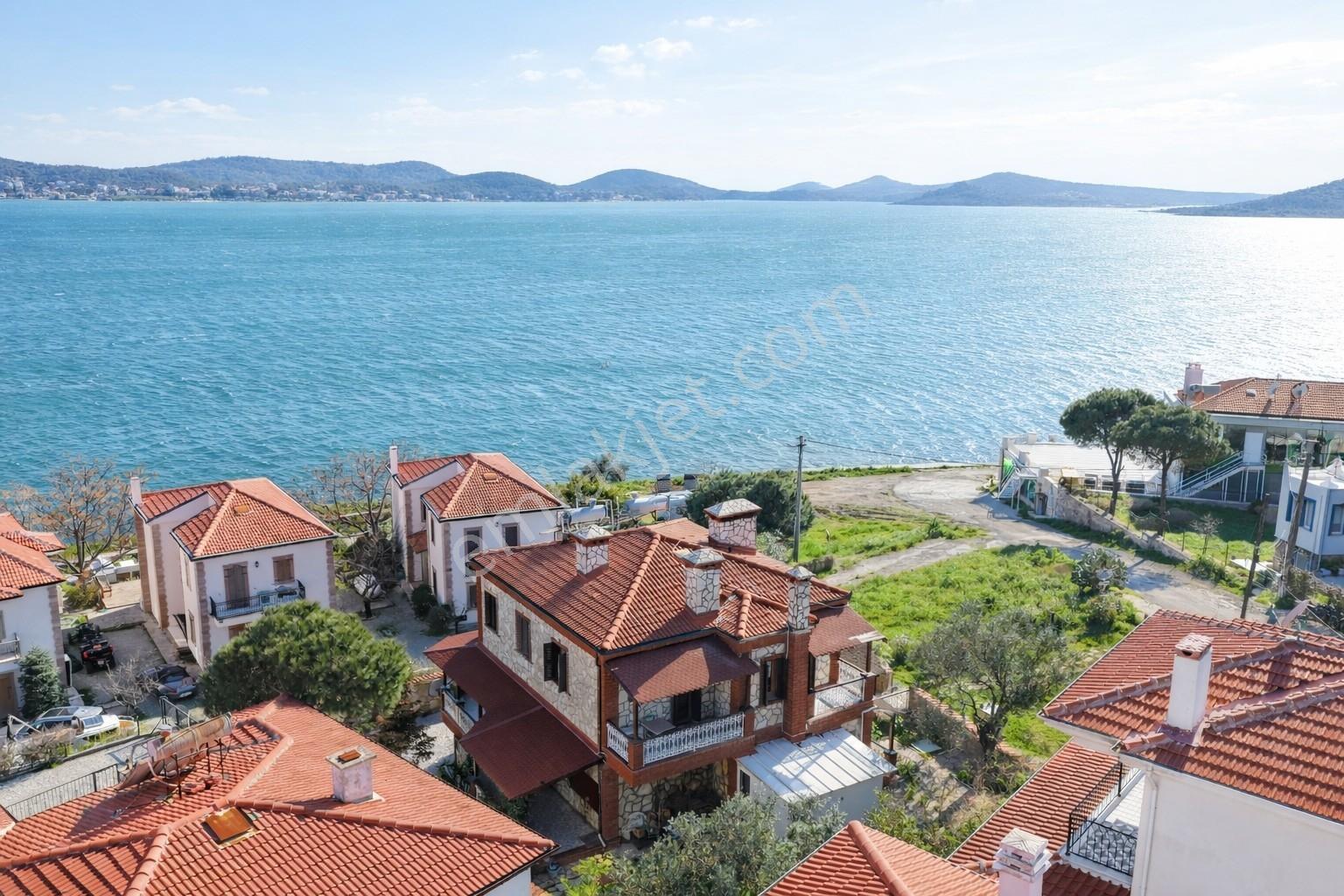 Umas Solutıon'dan Cunda'da | Denize 25m | 6+1 Tripleks Villa - Görsel 4