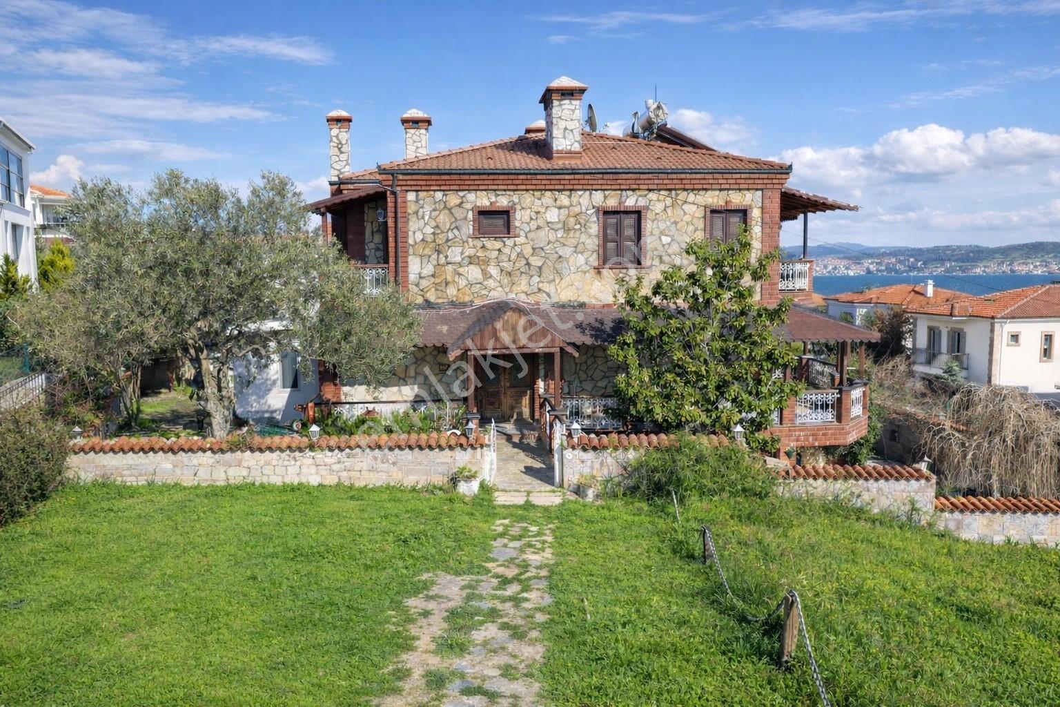 Umas Solutıon'dan Cunda'da | Denize 25m | 6+1 Tripleks Villa - Görsel 3