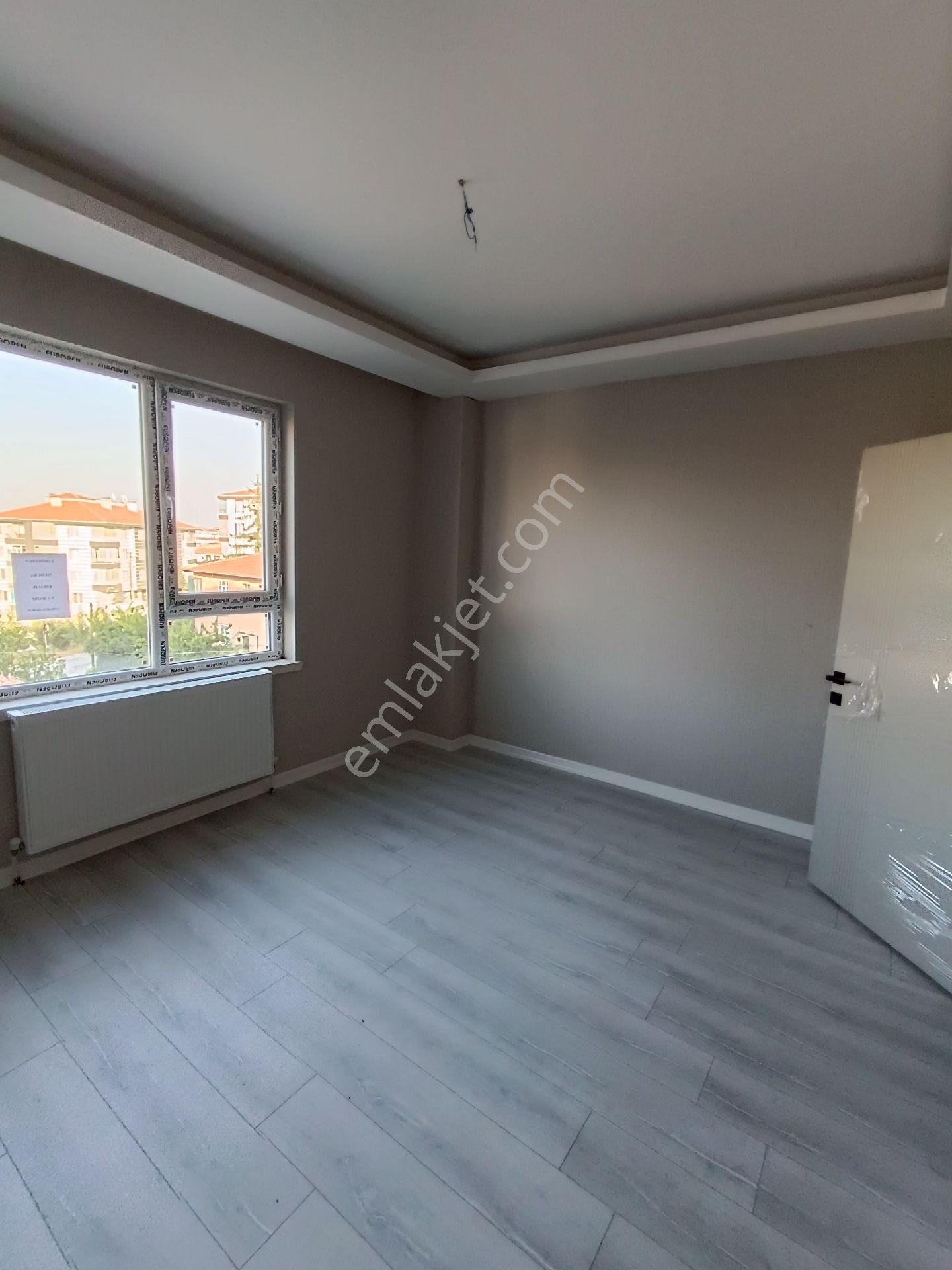 Sahibinden Memura Kiralık Sıfır Binada Asansörlü Duvar Kağıtlı 3+1 Daire - Görsel 13