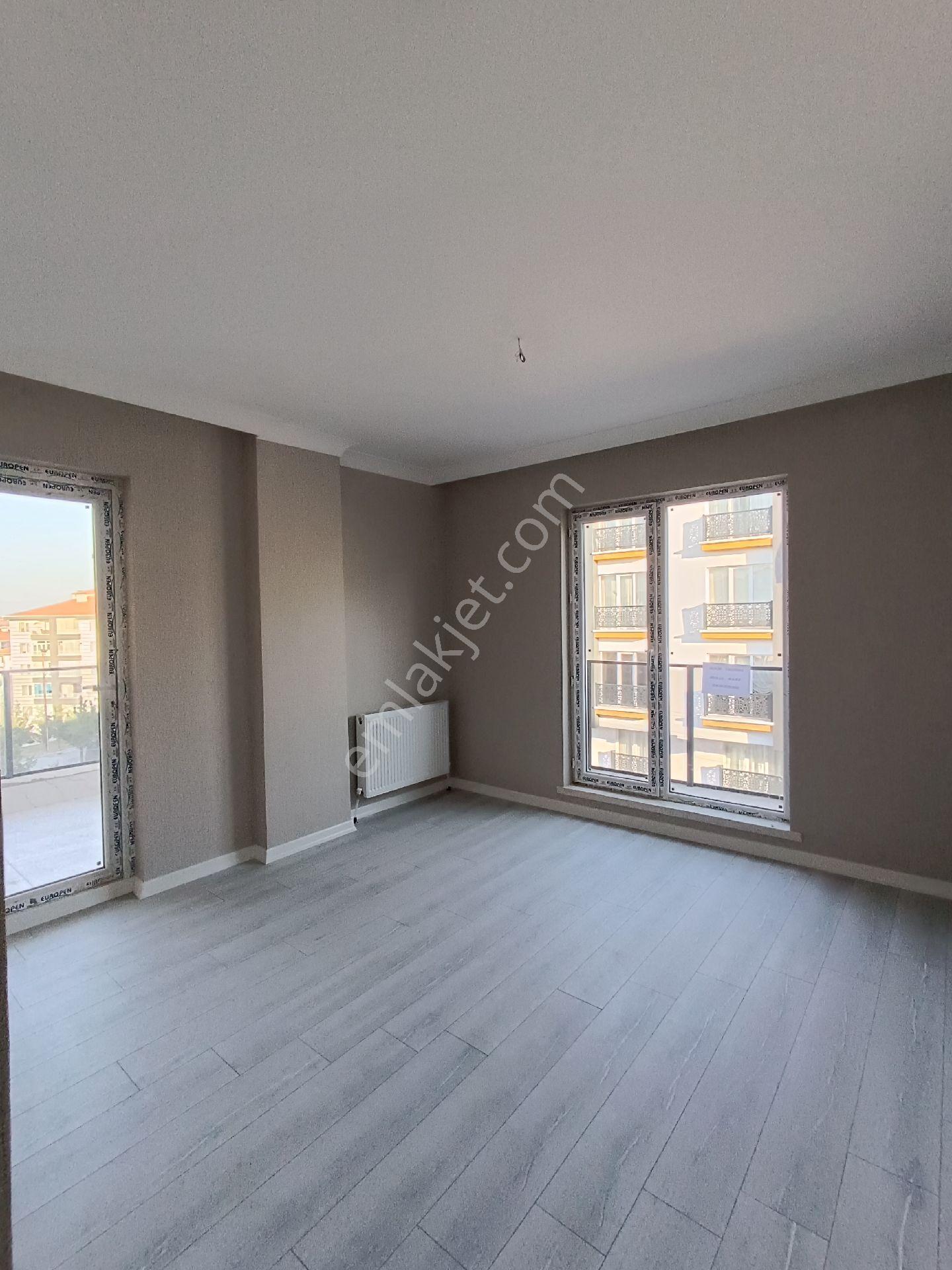 Sahibinden Memura Kiralık Sıfır Binada Asansörlü Duvar Kağıtlı 3+1 Daire - Görsel 15