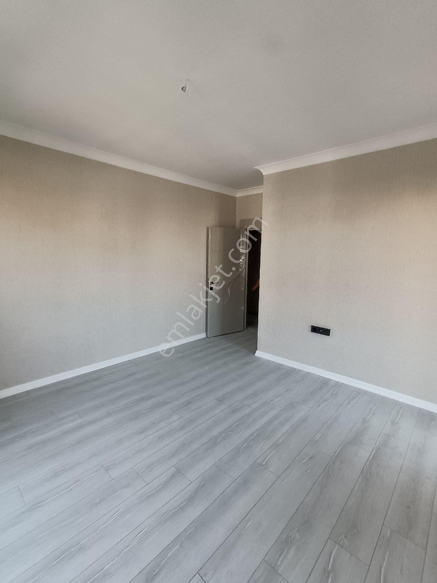 Sahibinden Memura Kiralık Sıfır Binada Asansörlü Duvar Kağıtlı 3+1 Daire - Görsel 14
