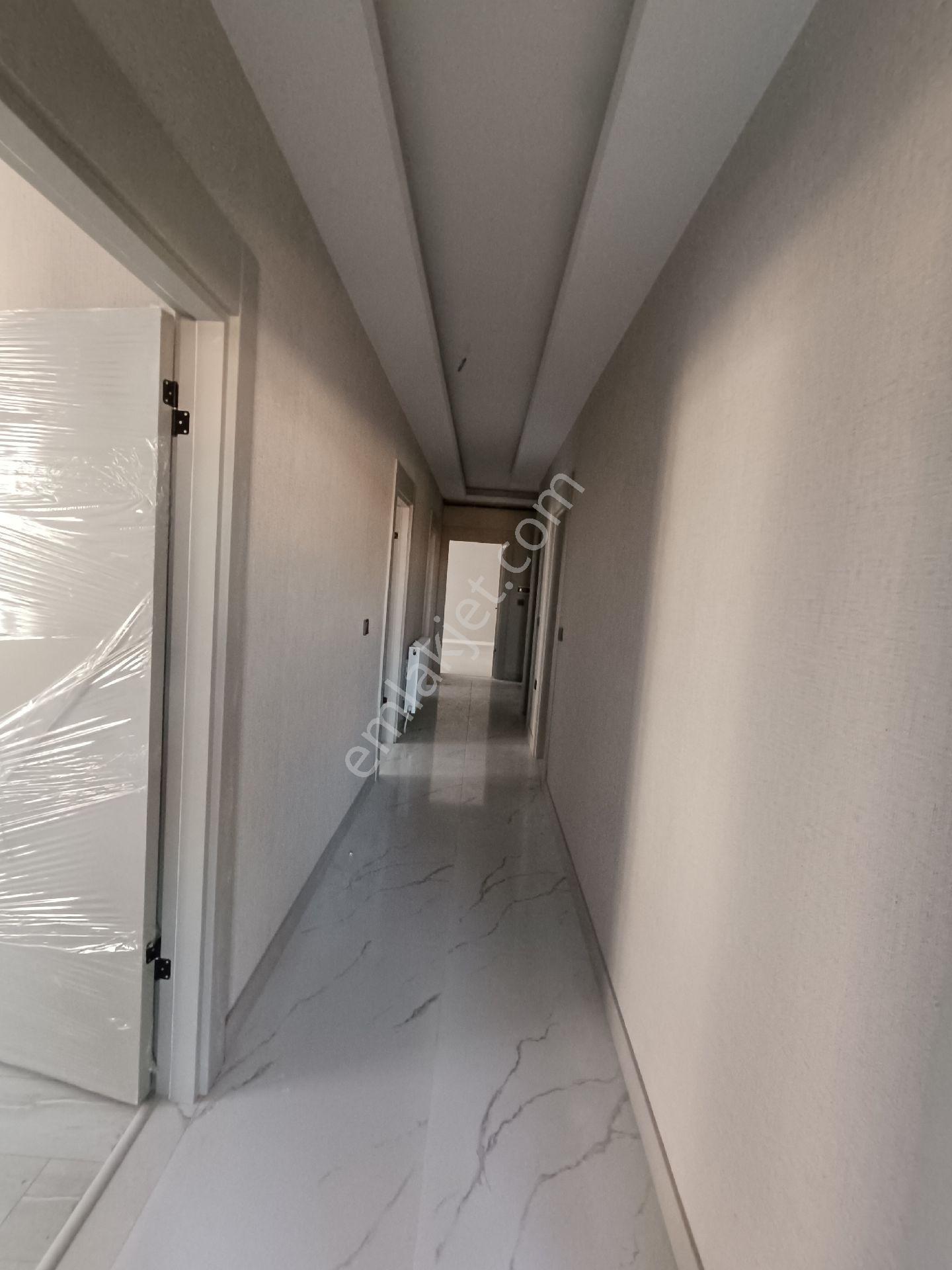 Sahibinden Memura Kiralık Sıfır Binada Asansörlü Duvar Kağıtlı 3+1 Daire - Görsel 12