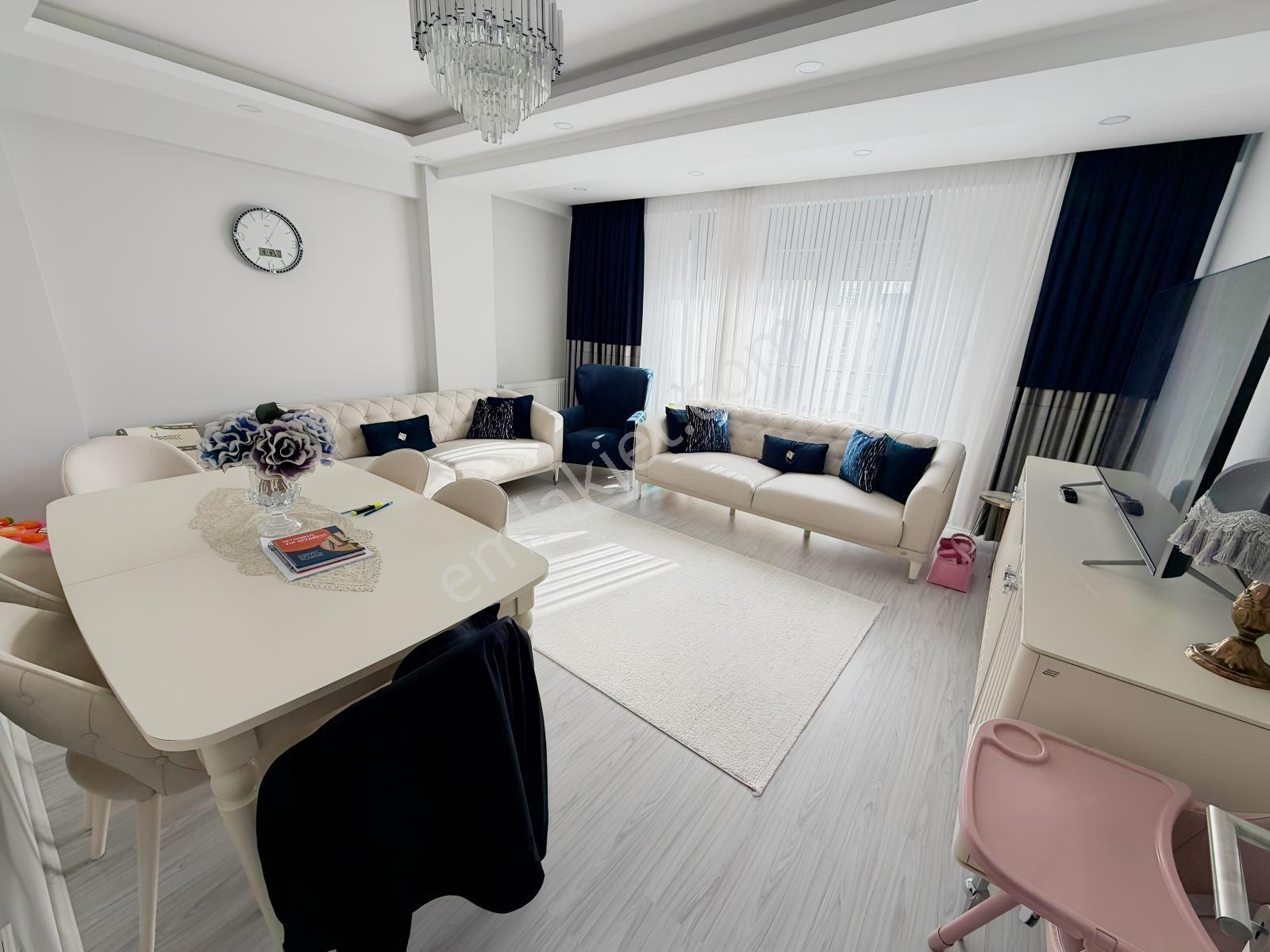 Güngören Haznedar Mah Yeni Binada 3+1 125m2 3.kat Satılık Daire