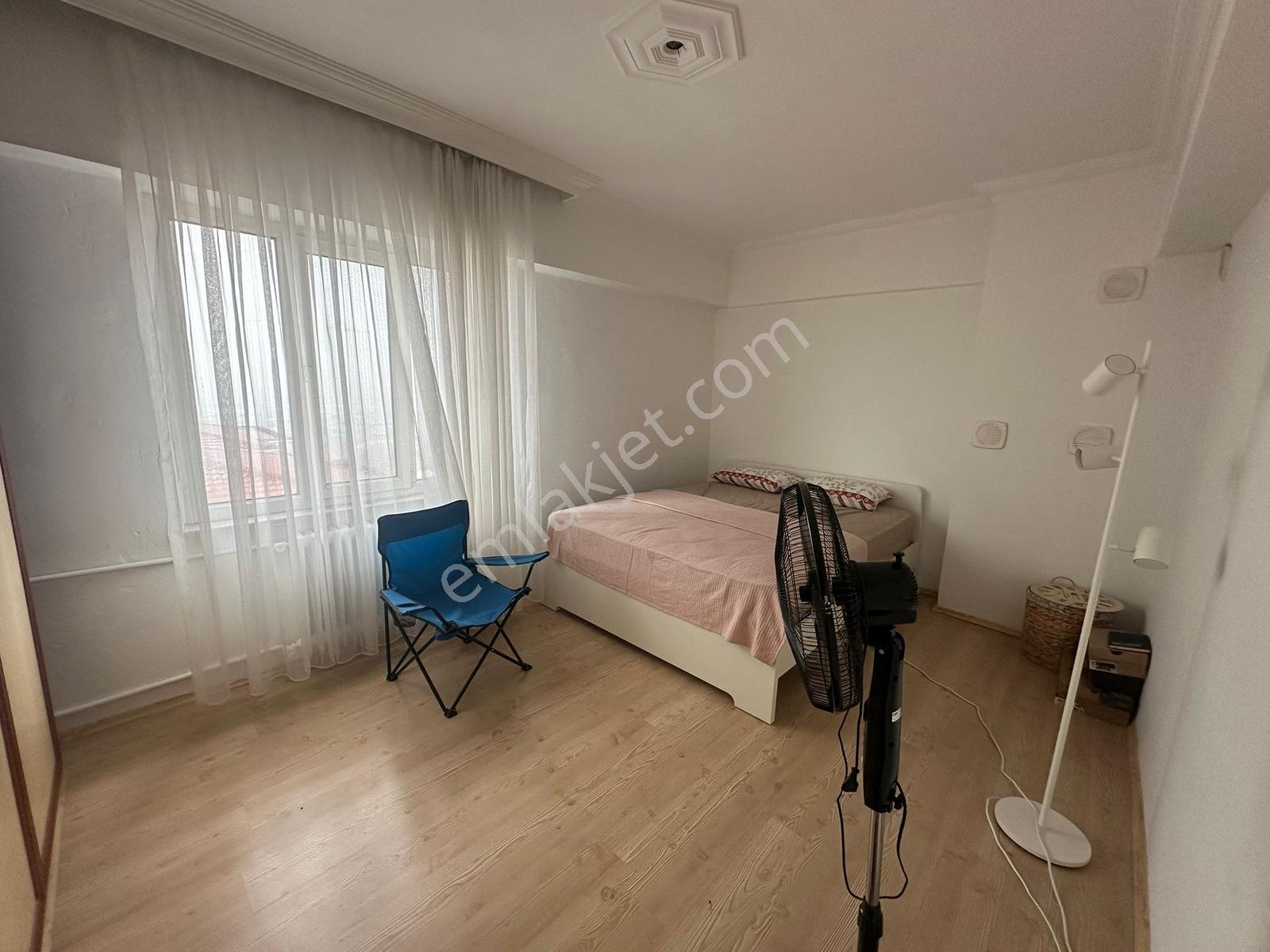 Sitelerde Site İçinde Satılık Eşyalı 3+1 Fırsat Daire - Görsel 11