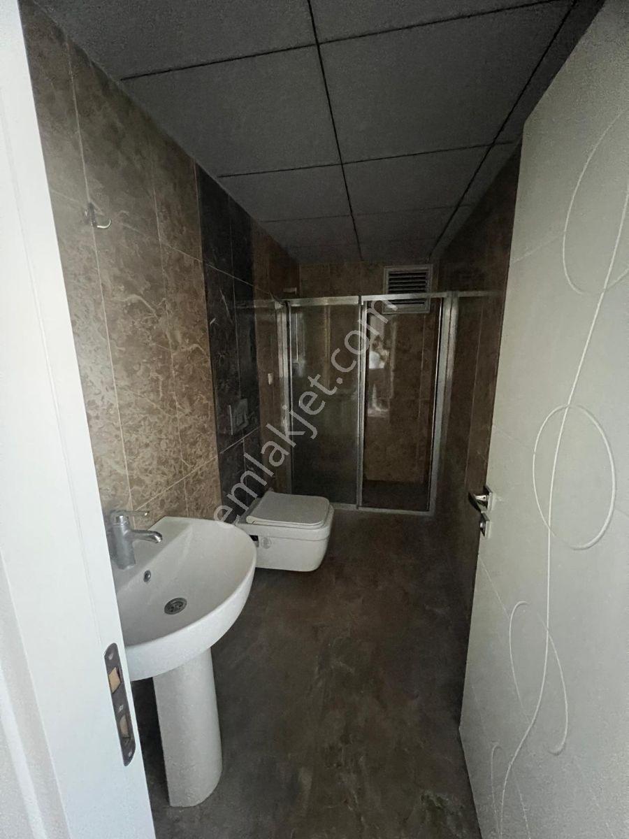Erenköyde Kiralık 2+1 Asansörlü 3.kat Ayrı Mutfak Daire - Görsel 8