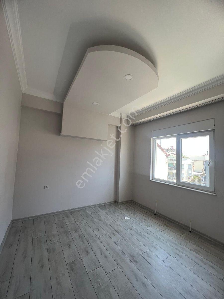 Erenköyde Kiralık 2+1 Asansörlü 3.kat Ayrı Mutfak Daire - Görsel 7