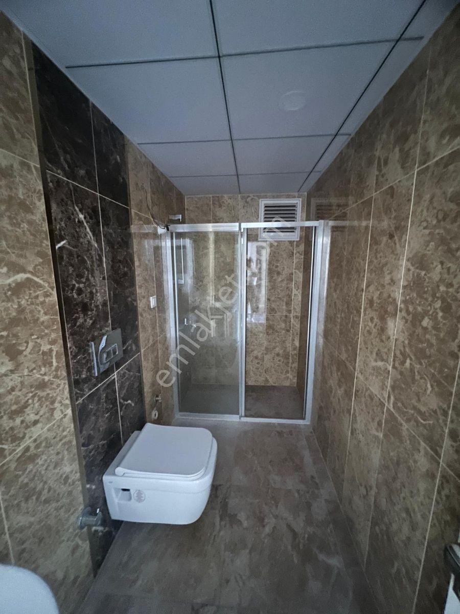 Erenköyde Kiralık 2+1 Asansörlü 3.kat Ayrı Mutfak Daire - Görsel 14
