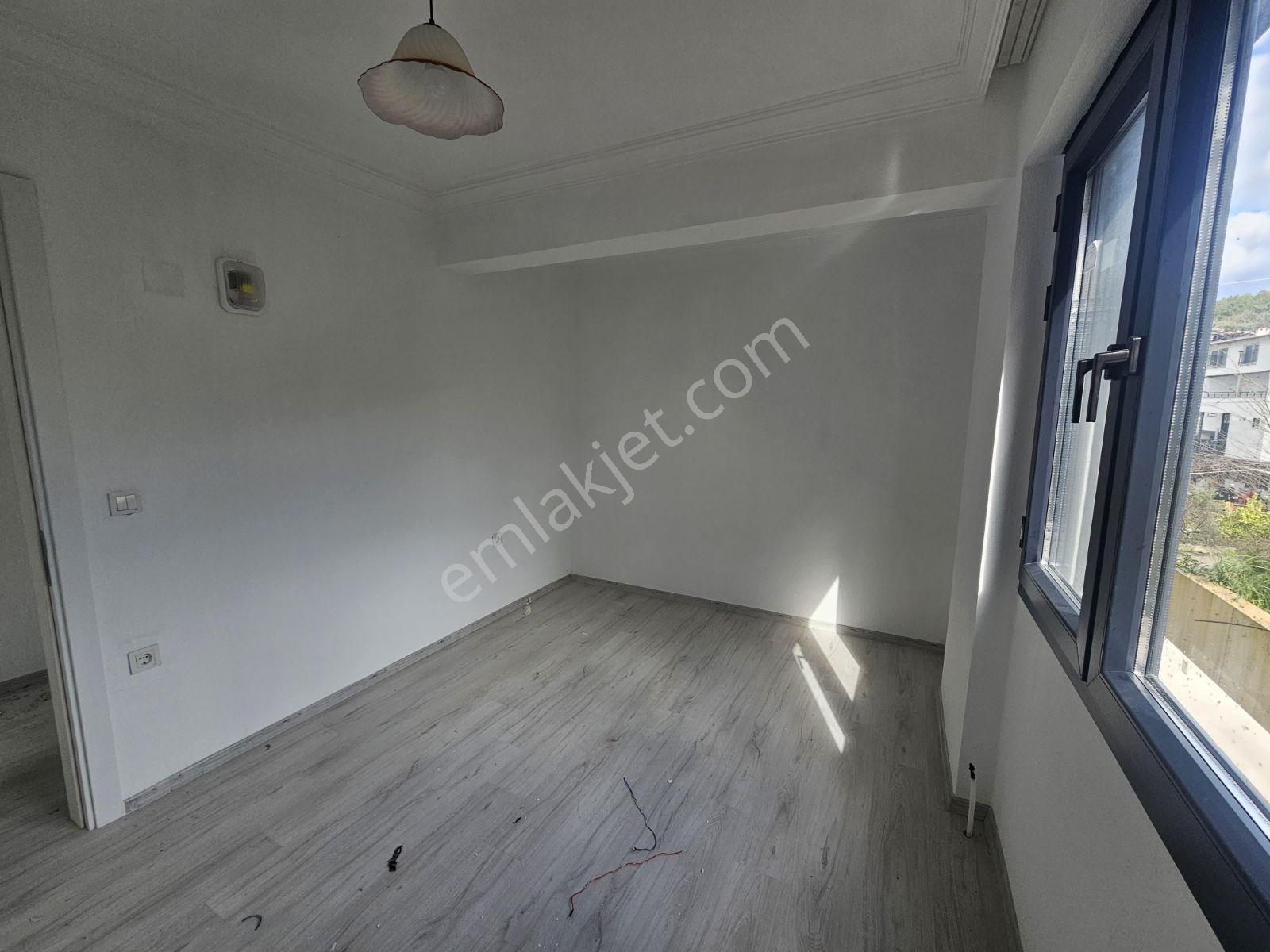 Seydikemer Gerişburnu Mah. 2+1 Ara Kat Kiralık Daire - Görsel 11