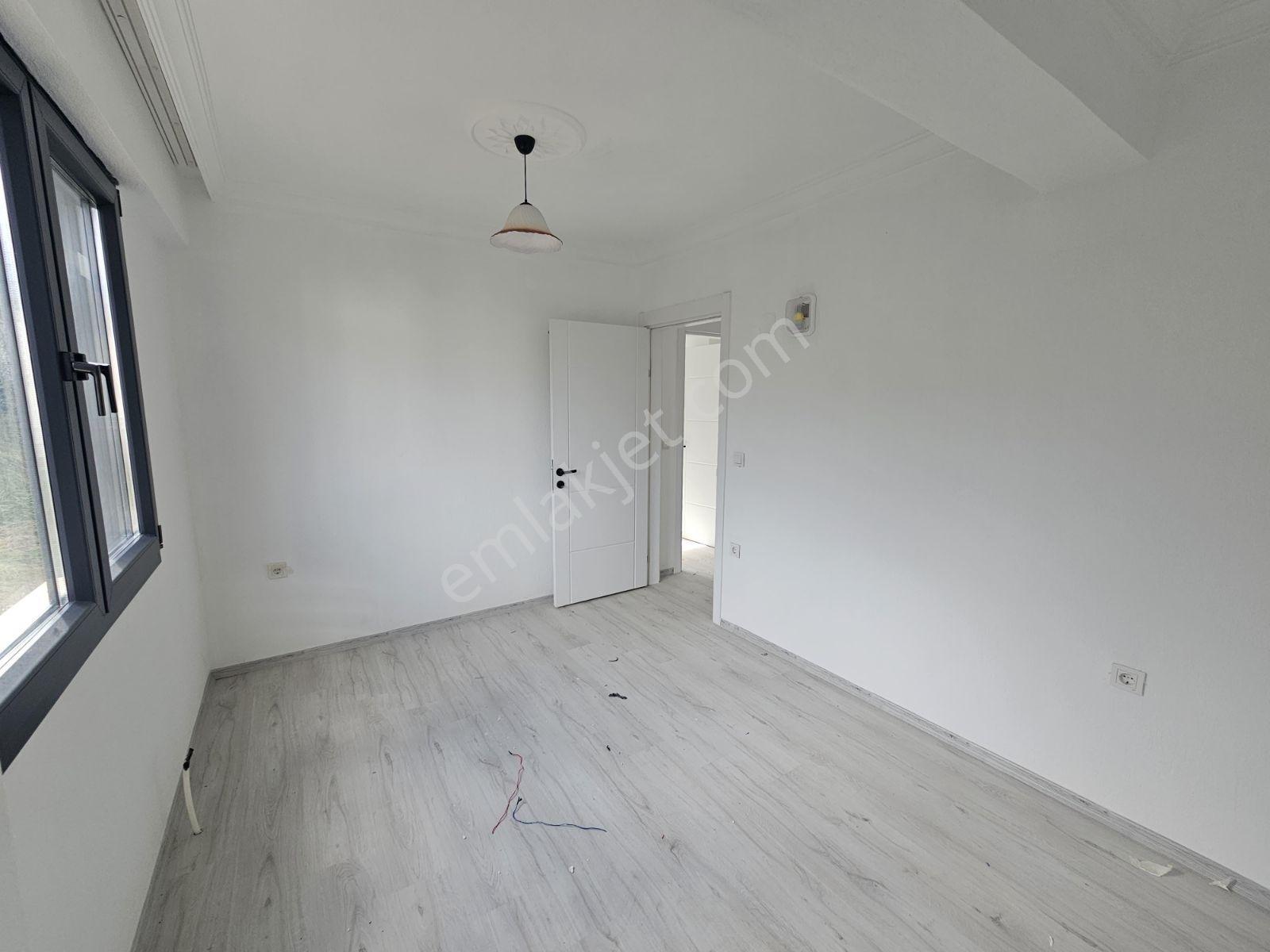 Seydikemer Gerişburnu Mah. 2+1 Ara Kat Kiralık Daire - Görsel 8