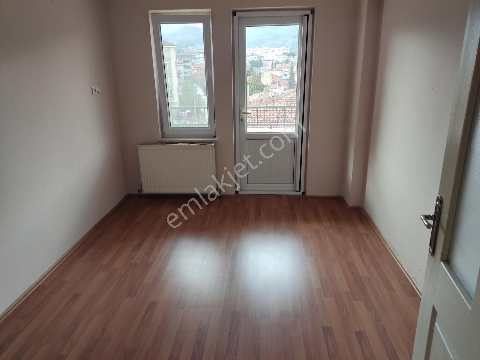 İstanbul Yolu Kenarında 3+1 Geniş Ve Temiz Daire - Görsel 8