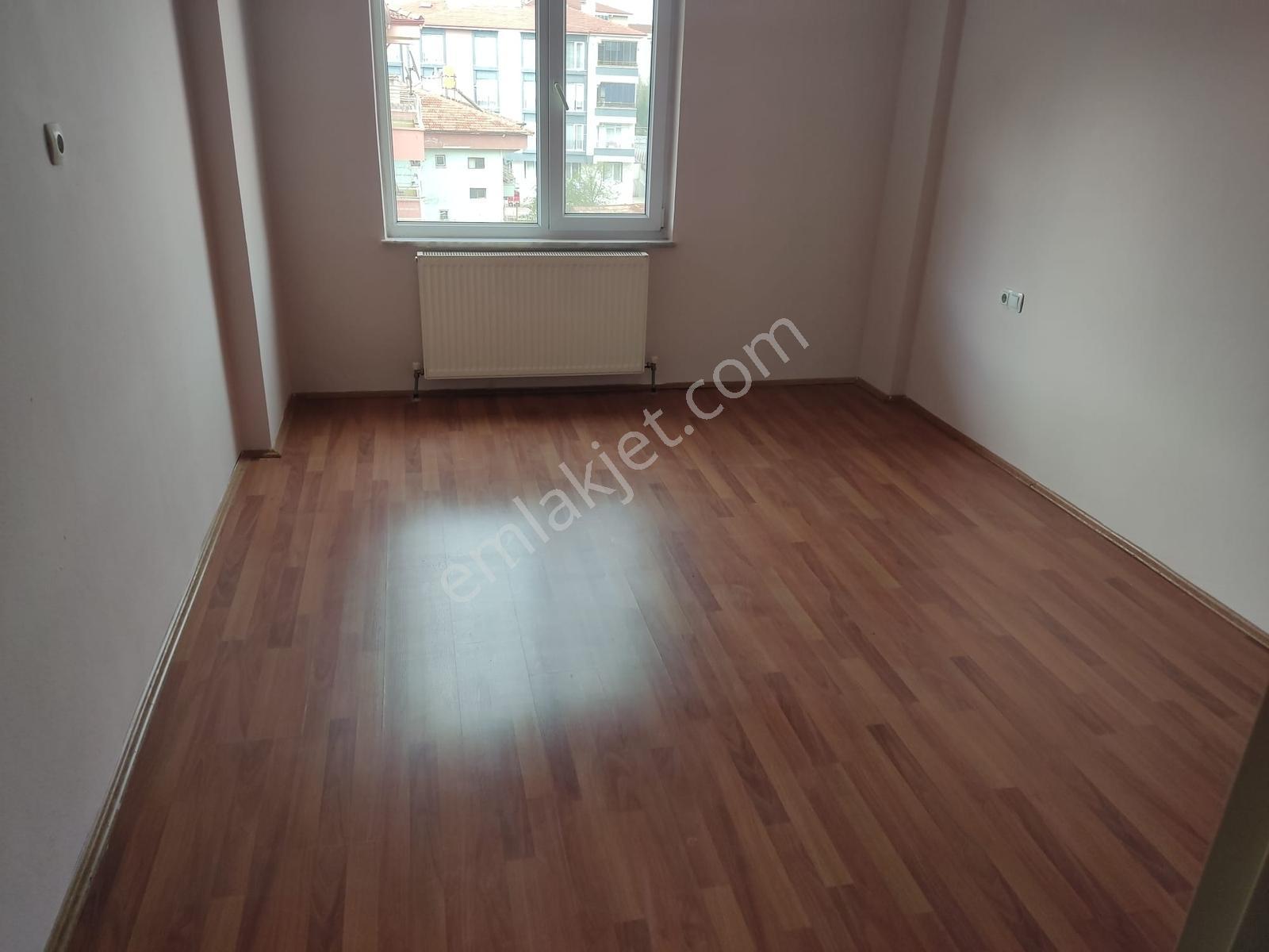 İstanbul Yolu Kenarında 3+1 Geniş Ve Temiz Daire - Görsel 16