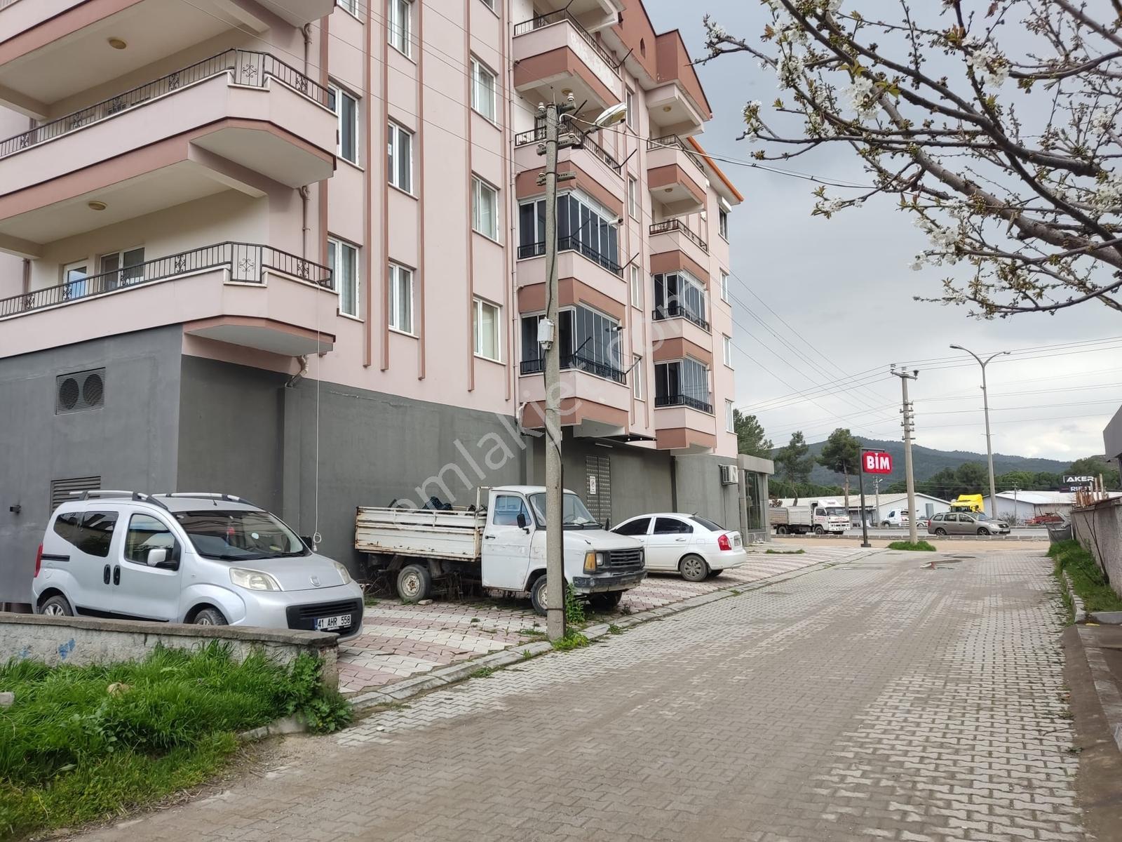 İstanbul Yolu Kenarında 3+1 Geniş Ve Temiz Daire - Görsel 22
