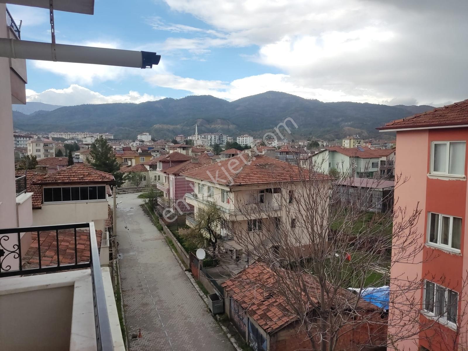 İstanbul Yolu Kenarında 3+1 Geniş Ve Temiz Daire - Görsel 14
