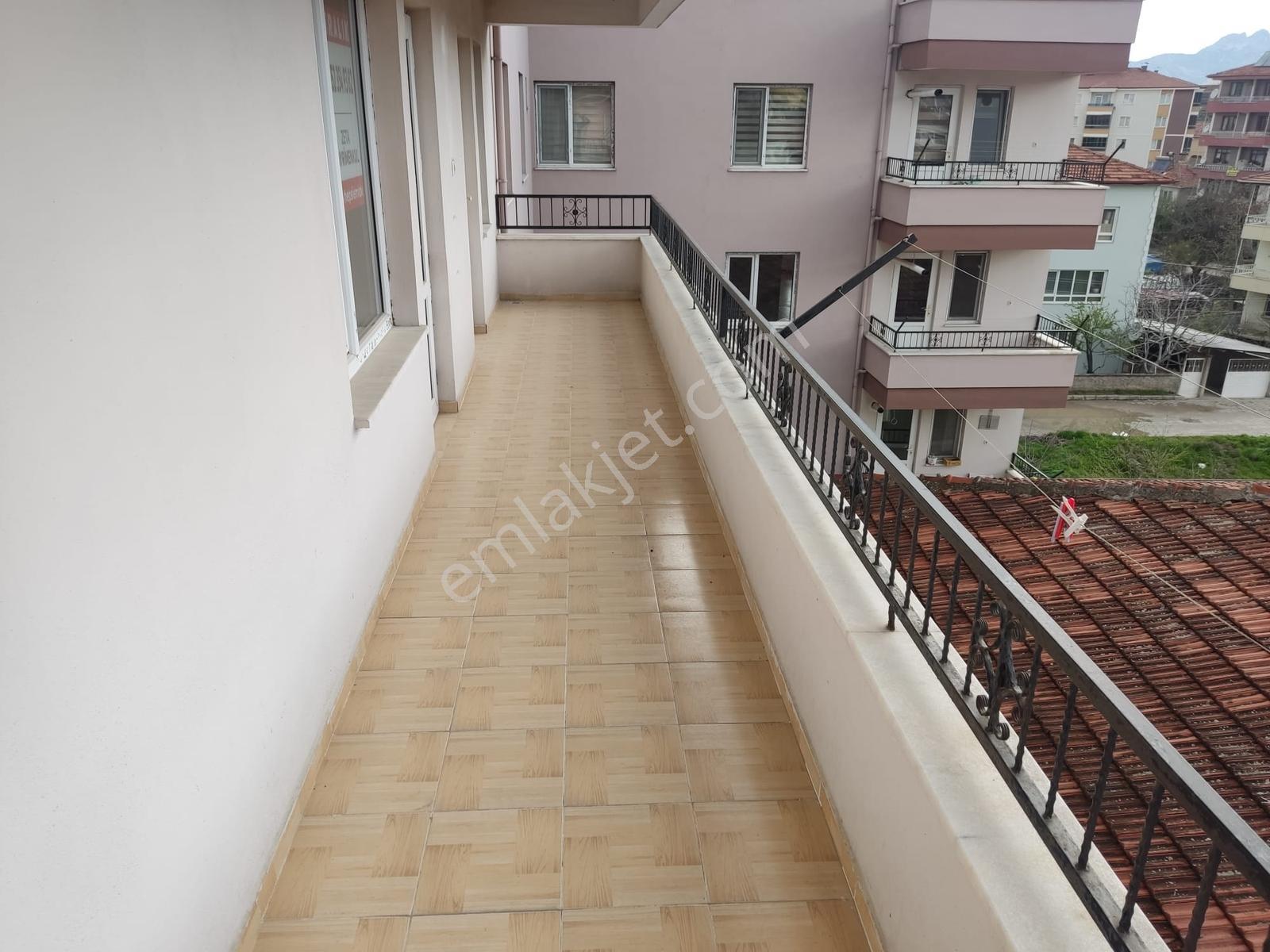 İstanbul Yolu Kenarında 3+1 Geniş Ve Temiz Daire - Görsel 10