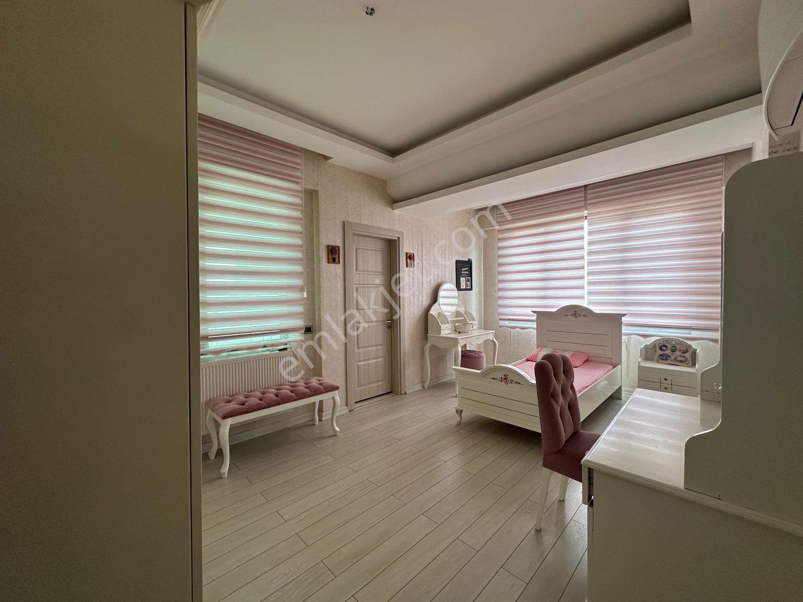 Akev Gayrimenkul'den Doğukent Osmanlı Sitesi Lüks 4+1 Daire - Görsel 21