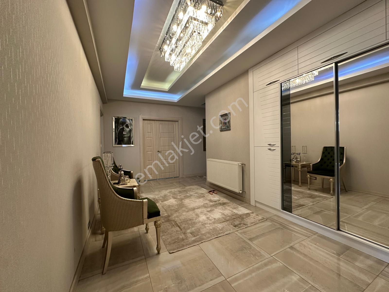 Akev Gayrimenkul'den Doğukent Osmanlı Sitesi Lüks 4+1 Daire - Görsel 11
