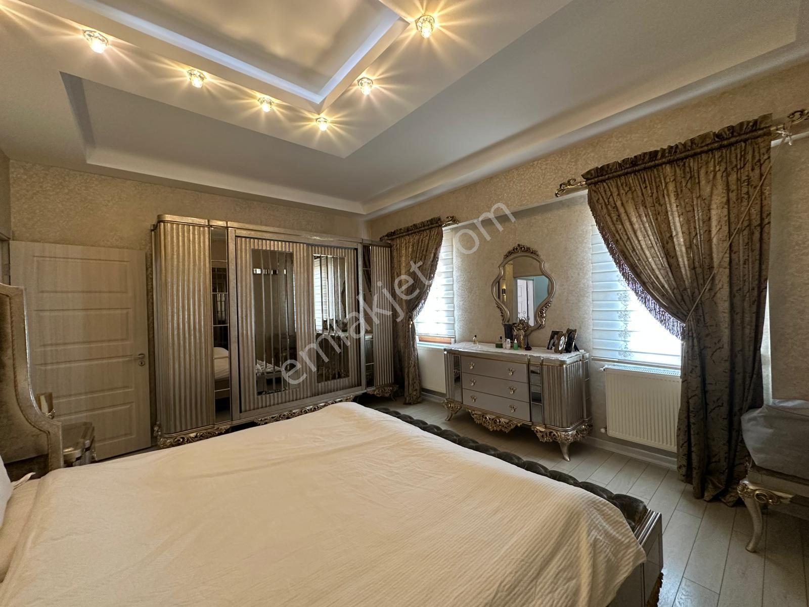 Akev Gayrimenkul'den Doğukent Osmanlı Sitesi Lüks 4+1 Daire - Görsel 27