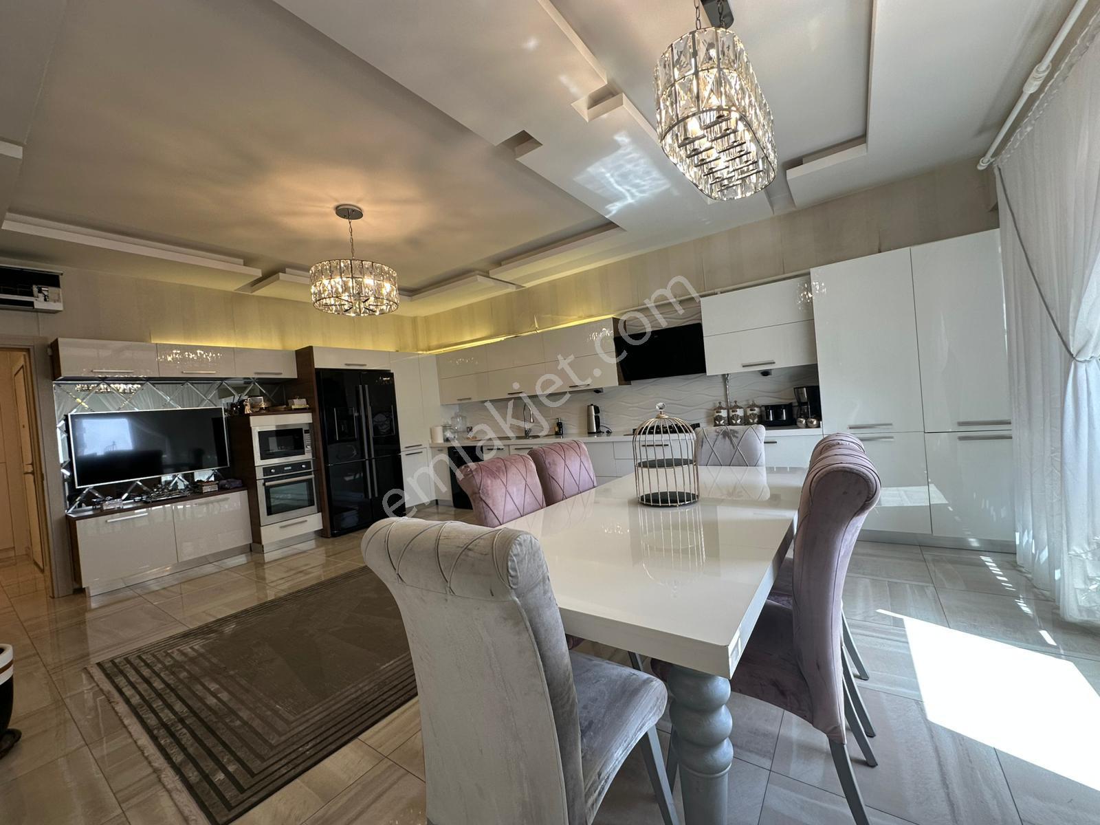 Akev Gayrimenkul'den Doğukent Osmanlı Sitesi Lüks 4+1 Daire - Görsel 28