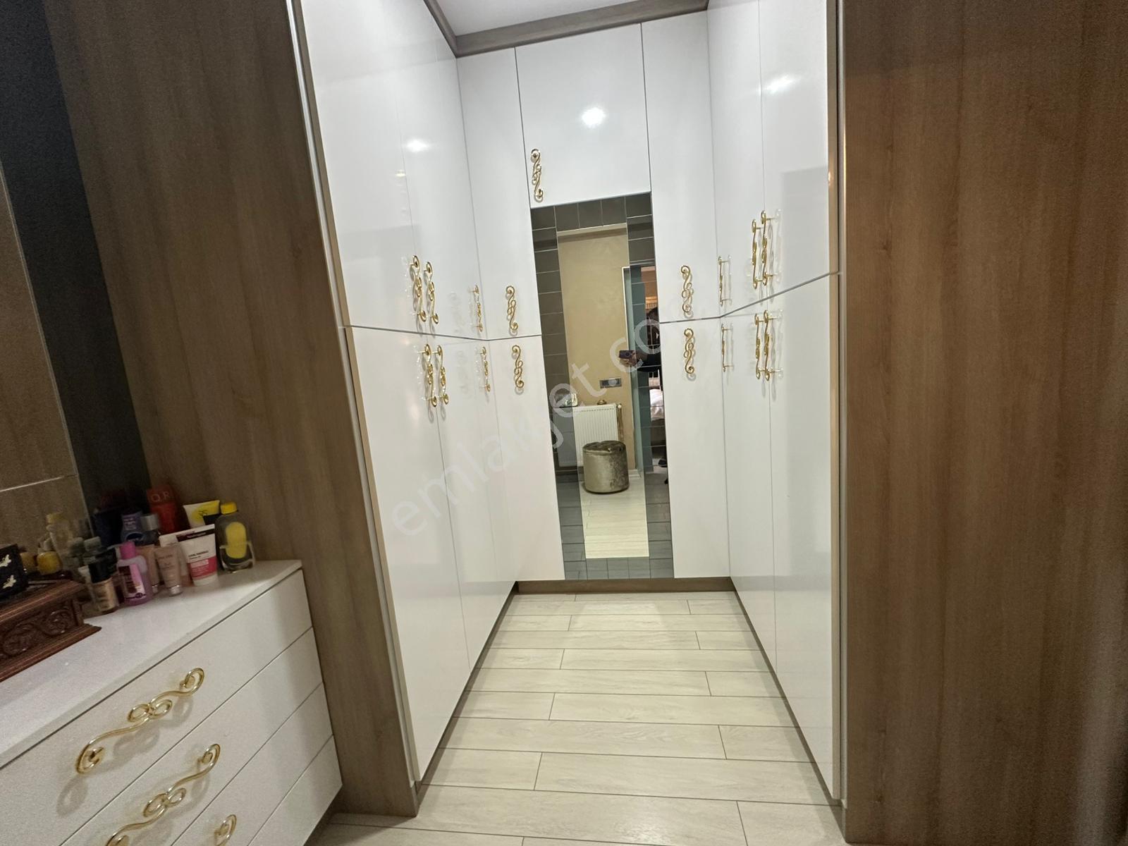 Akev Gayrimenkul'den Doğukent Osmanlı Sitesi Lüks 4+1 Daire - Görsel 16