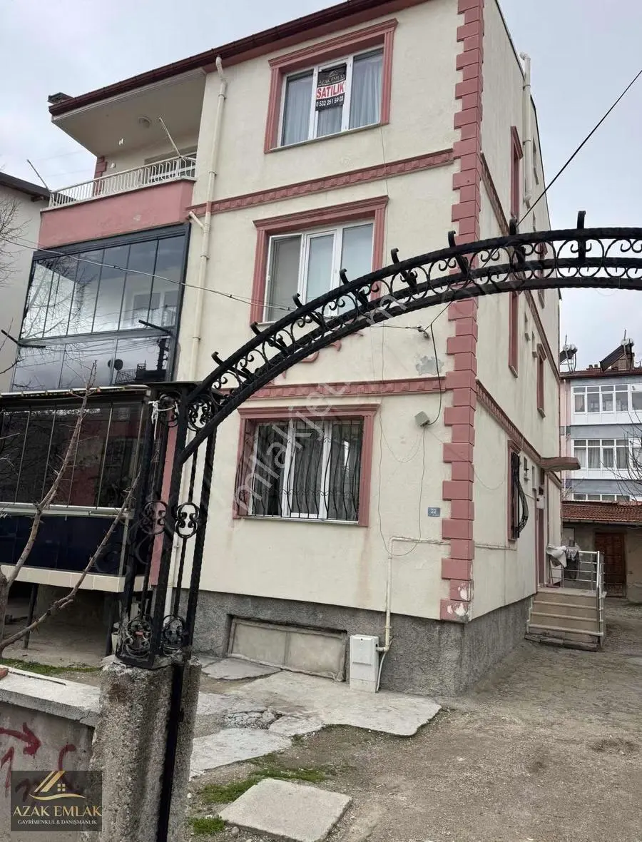 Kanlıca Mah.2+1 İçi Yapılı 90 Metrekare Satılık Daire