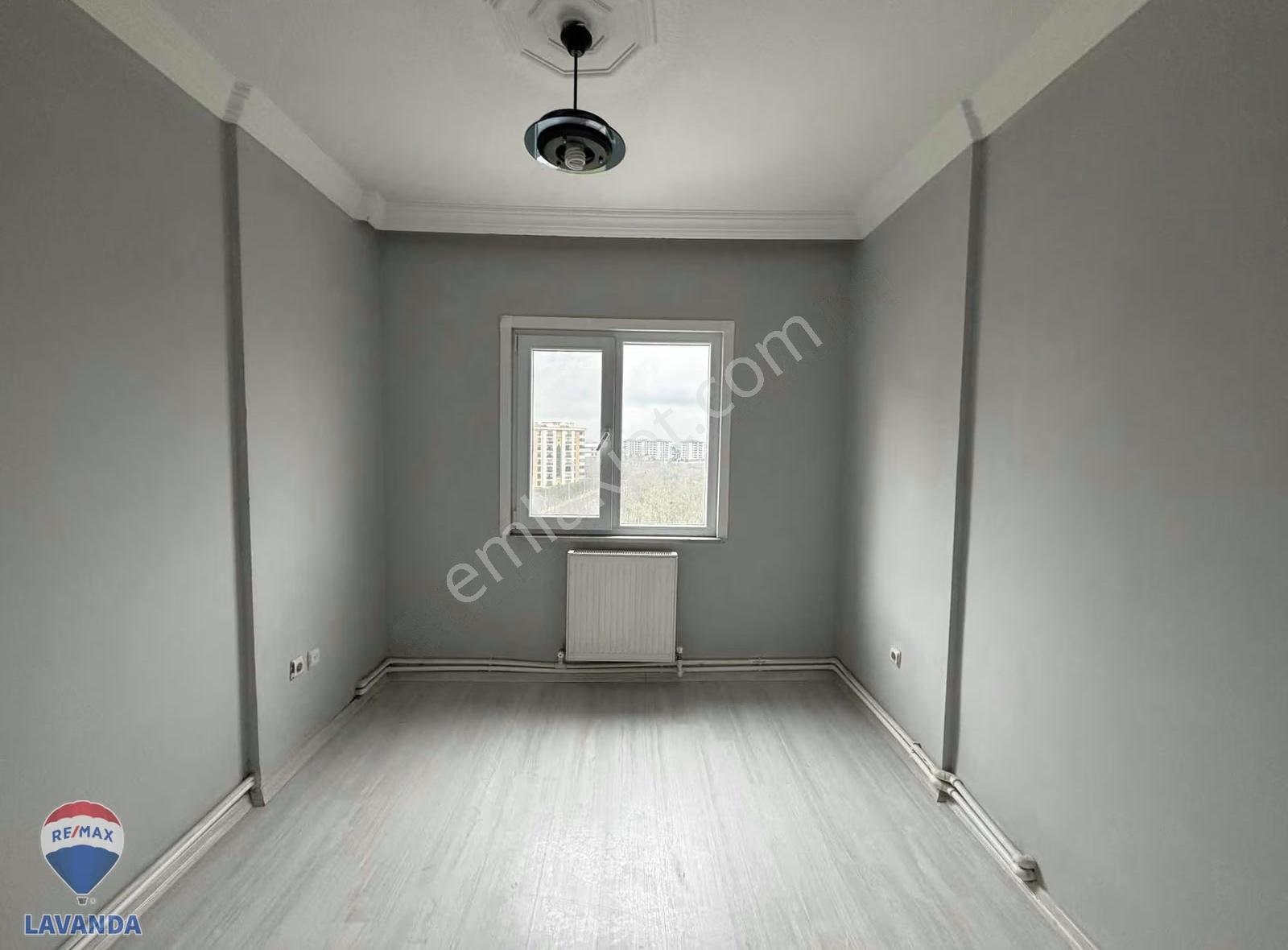 Remax Lavanda'dan Tepe Emlak Konutlarında 2+1 Kiralık Daire - Görsel 11