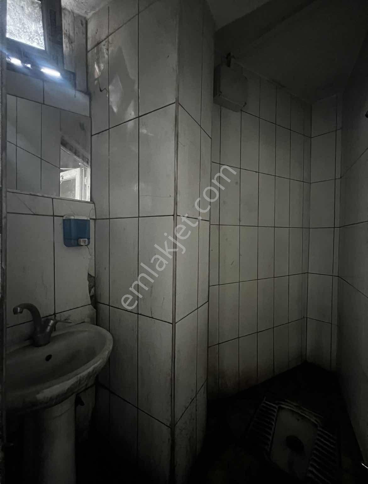 4.levent ' Te Kiralık Hazır Boş Dükyan - Görsel 7