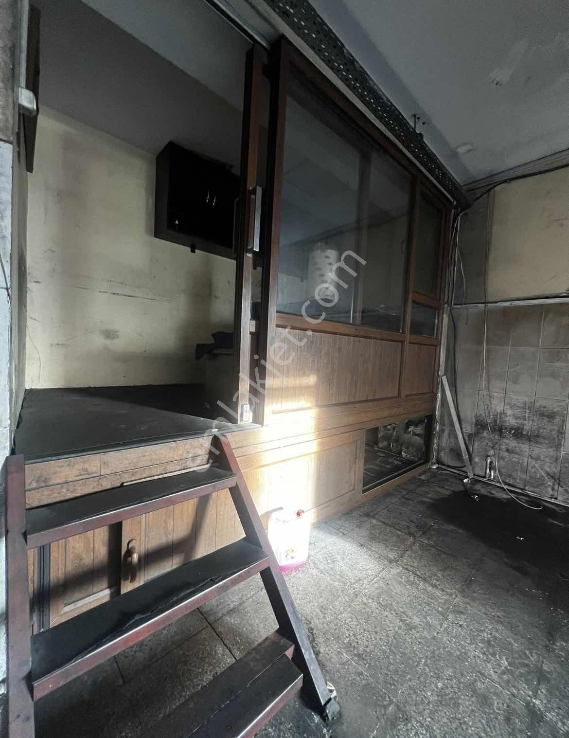 4.levent ' Te Kiralık Hazır Boş Dükyan - Görsel 5