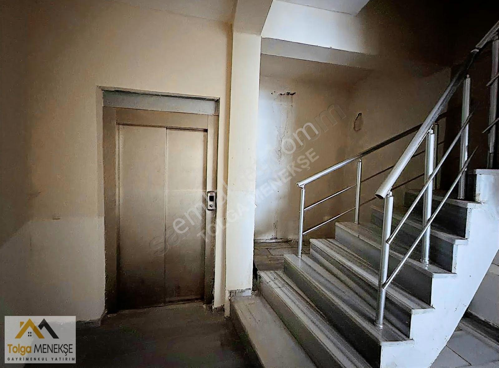 Kumbağ'da Cadde Üstü 60m2 İskanlı Denize 200 Mt 1+1 Daire - Görsel 6