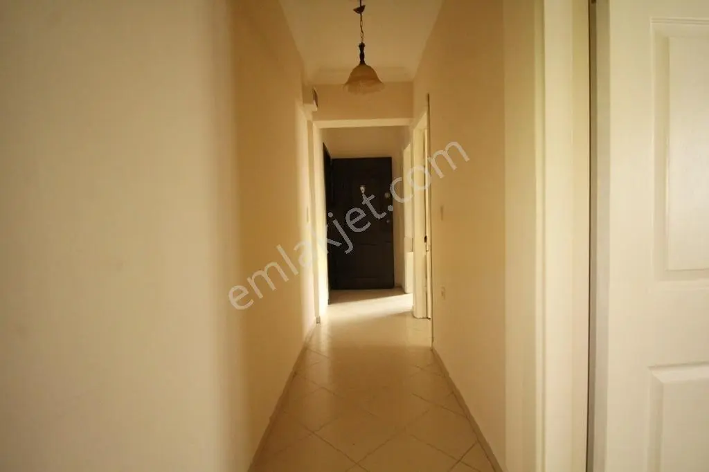 Nusratiye Mavili Bahçede 2+1 Konumu Mükemmel 85m² Satılık Daire - Görsel 4