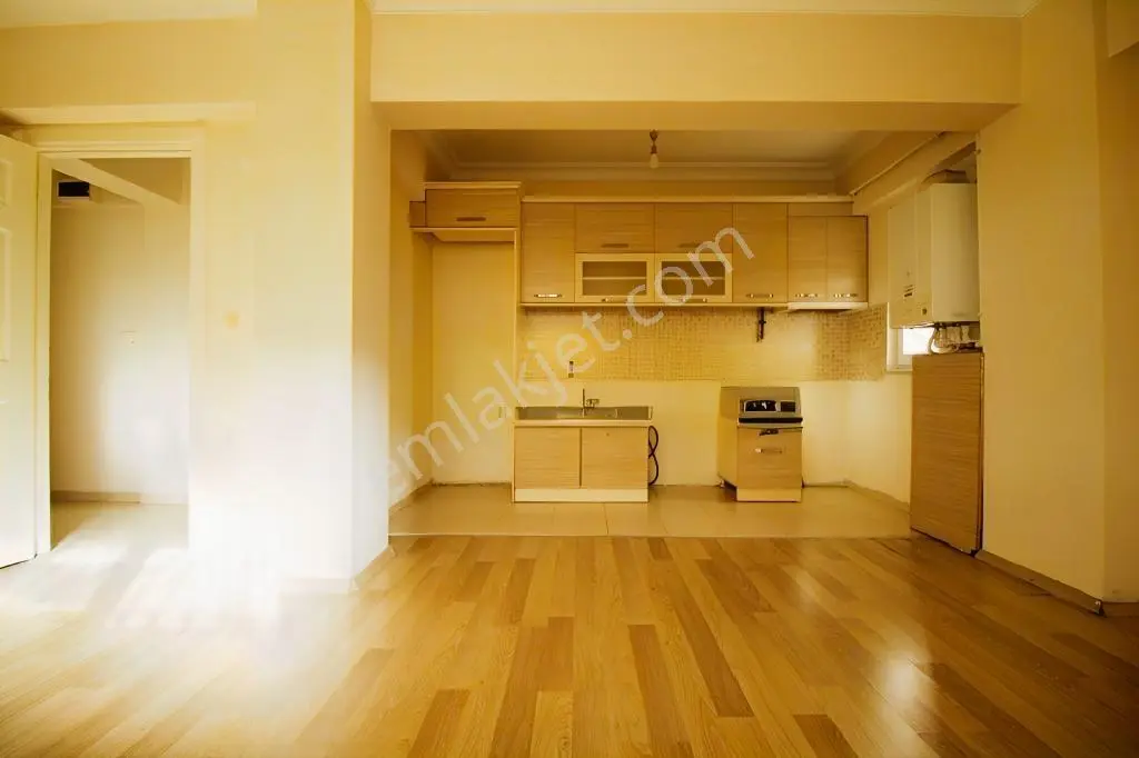 Nusratiye Mavili Bahçede 2+1 Konumu Mükemmel 85m² Satılık Daire