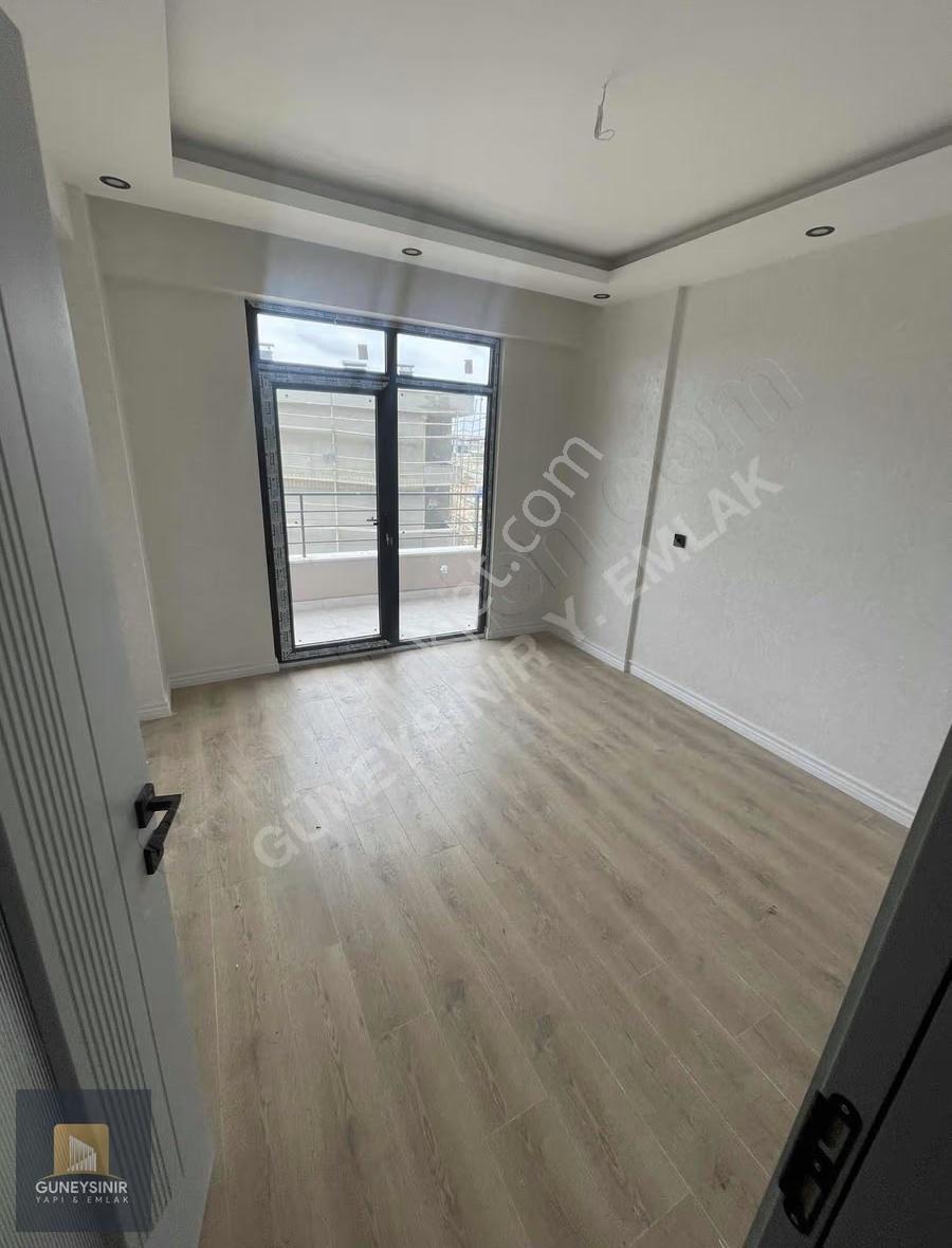 Şehir Hastanesi Yakını Cadde Cepheli Lüks 3+1 - Görsel 6
