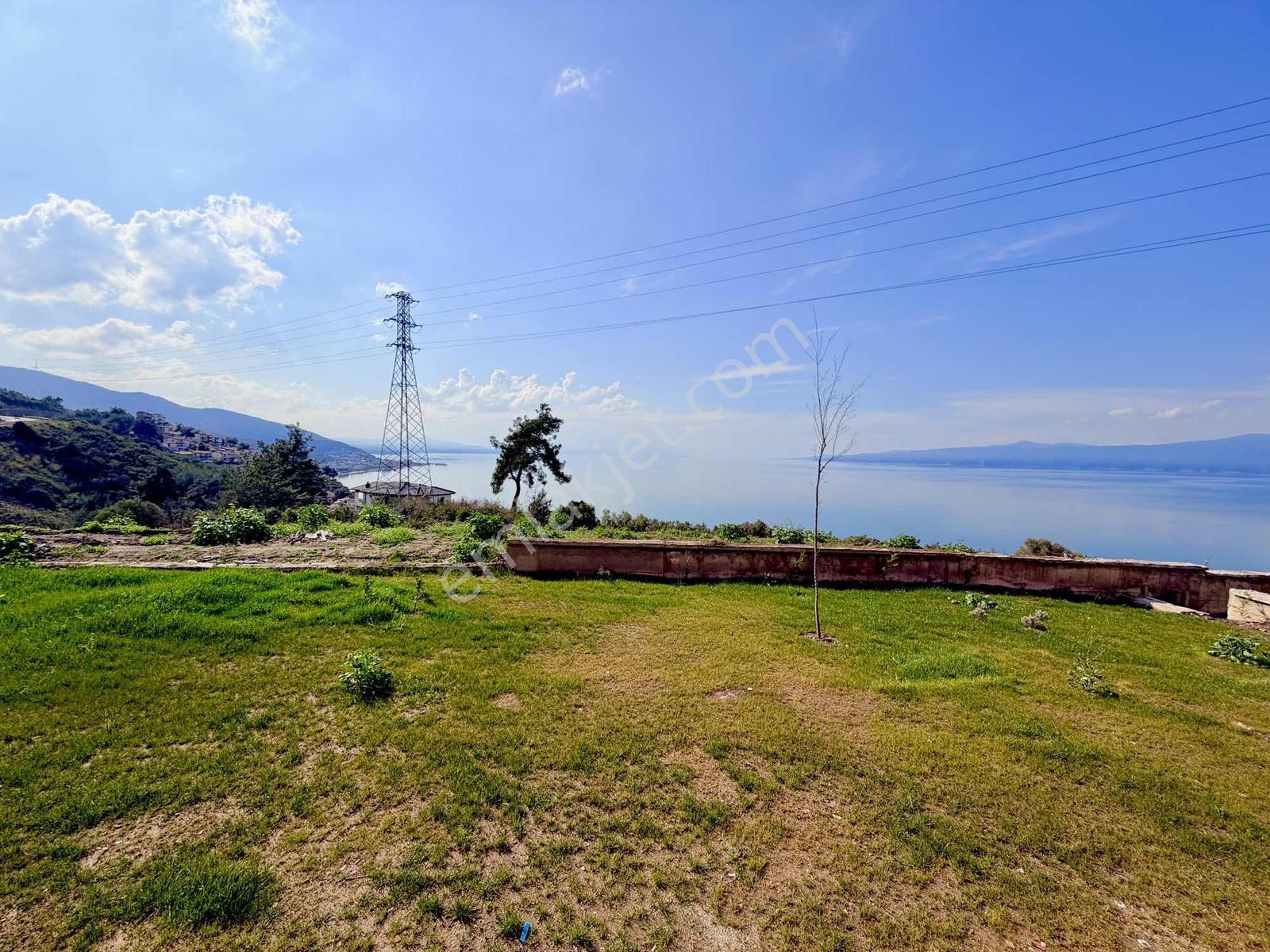 Gemlik Kurşunlu'da Eşsiz Deniz Manzaralı En Ön Köşe Konum Villa - Görsel 6