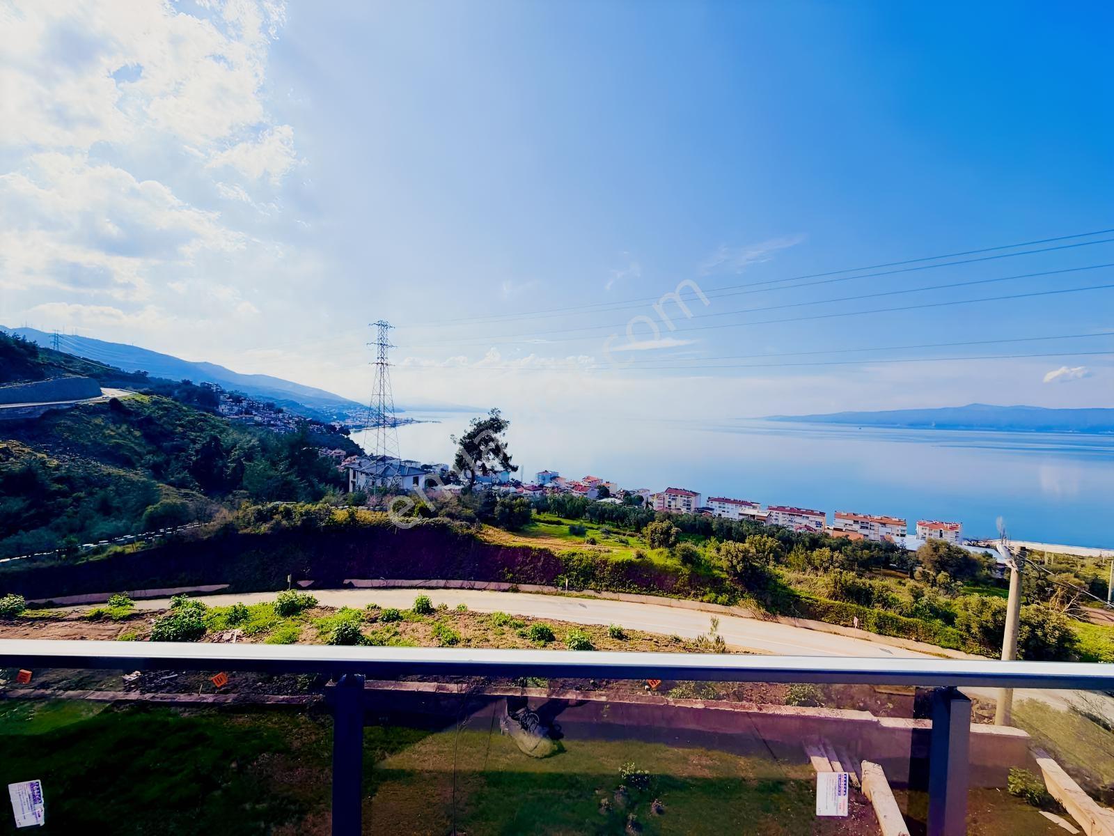 Gemlik Kurşunlu'da Eşsiz Deniz Manzaralı En Ön Köşe Konum Villa - Görsel 28