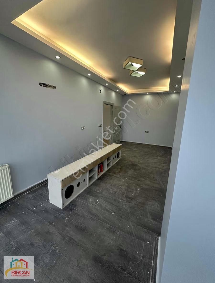 Güneydoğu İş Merkezi'nde Kiralık Ofis Dükkan - Görsel 7