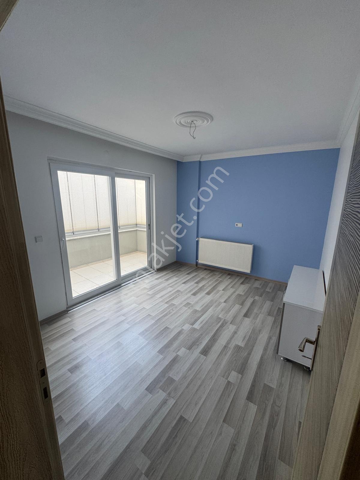 Nazillimizin En Gözde Mevkisinde Geniş Kiralık Daire - Görsel 10