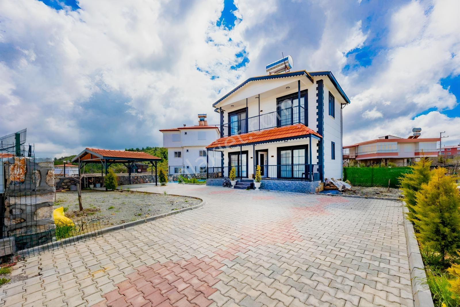 Alanya Güzelbağ'da Doğa İle İç İçe Havuzlu Müstakil Ev - Görsel 30