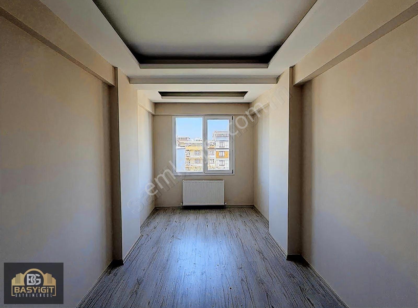 Hürriyet Mah.3.kat-2+1,95m2 Asansörlü,otoparklı Kiralık Daire - Görsel 4